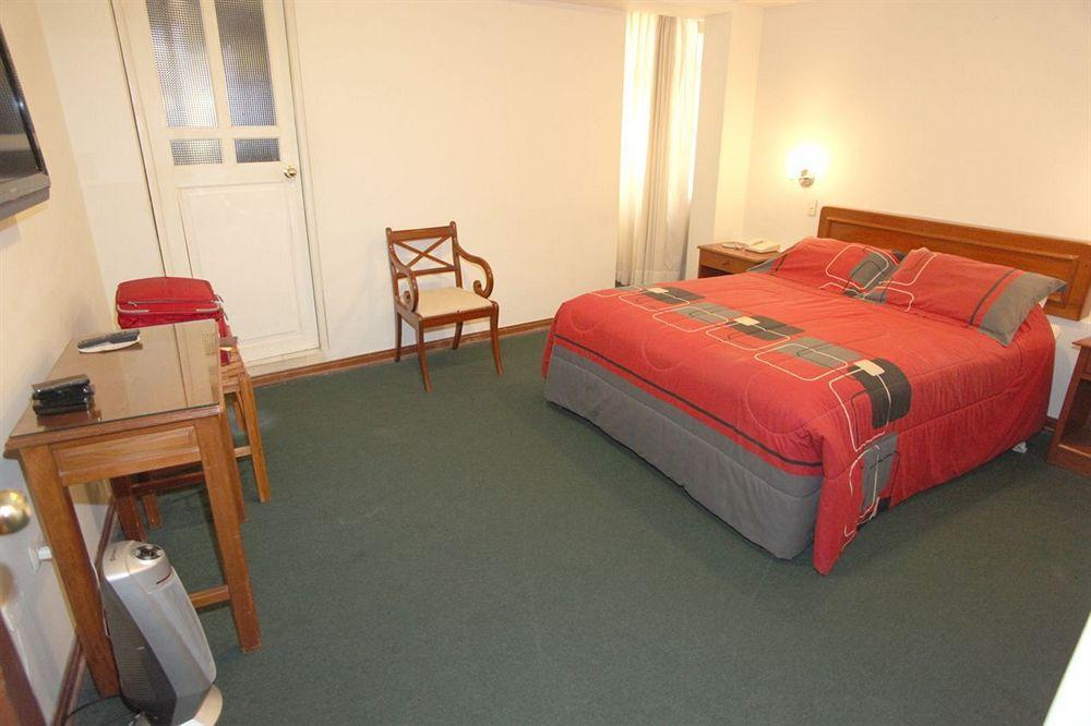 Emperador Plaza 3*
