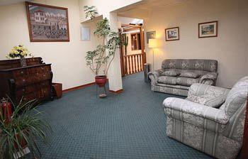 Emperador Plaza Hotel 3*