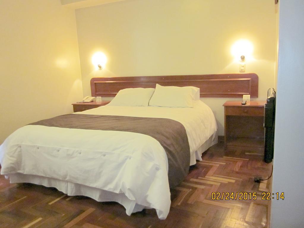 Emperador Plaza 3*