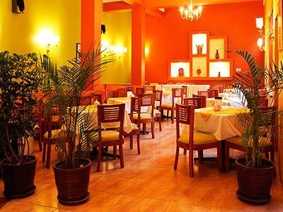 Emperador Plaza 3*