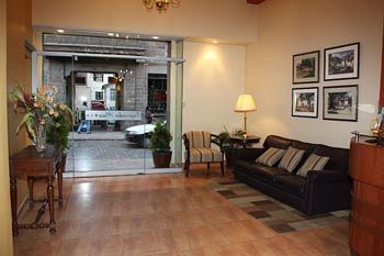 Emperador Plaza Hotel 3*